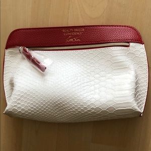 Estée Lauder cosmetic bag